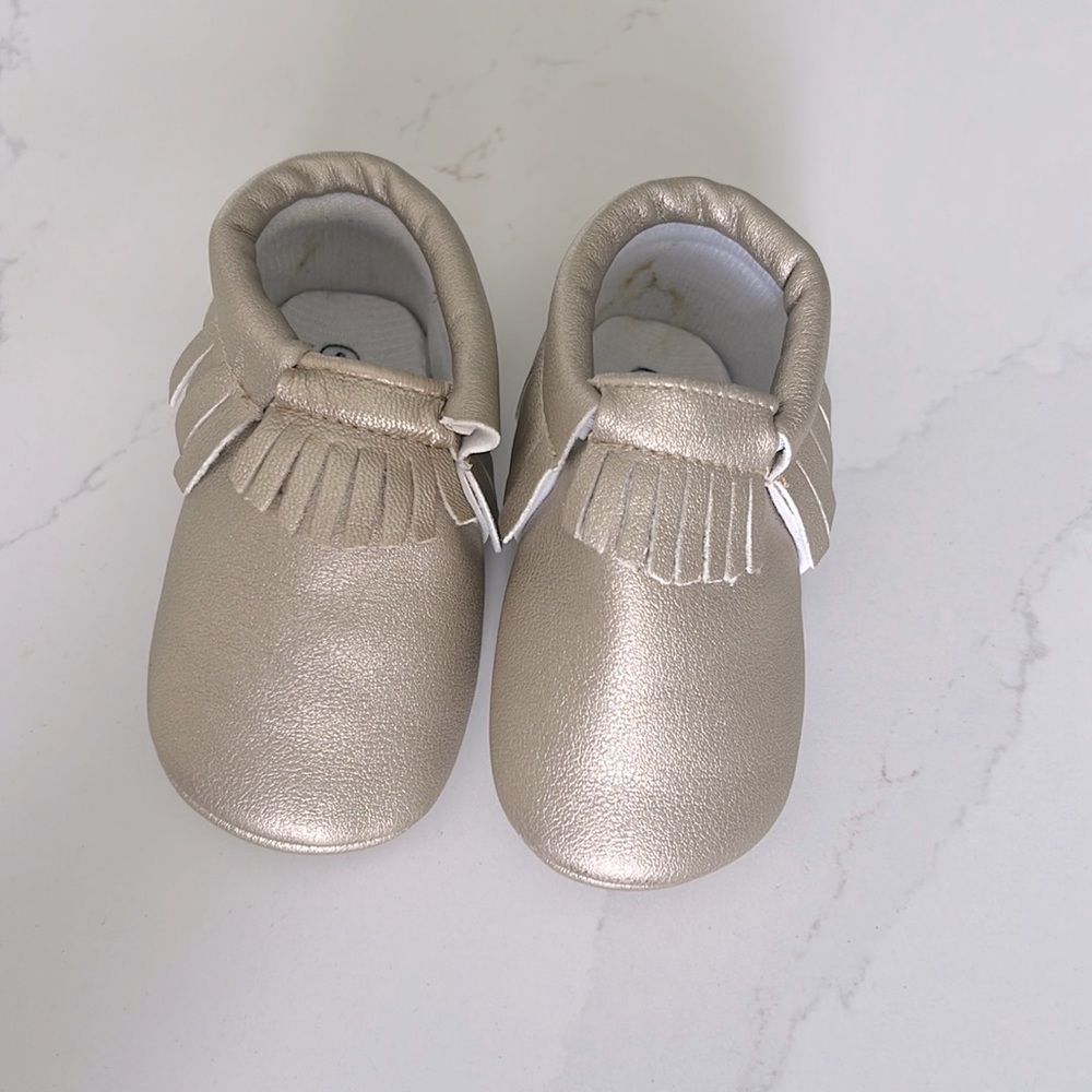 Sweet N Swag Faux Gold Leather Baby Moccasins, size 3